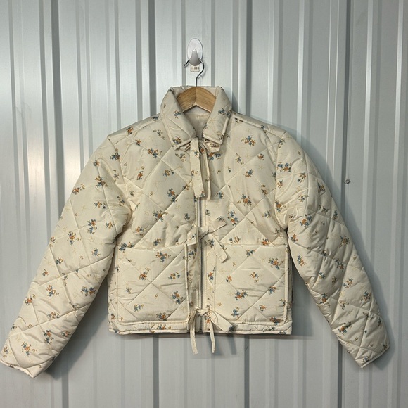 No Boundaries Jackets & Blazers - No Boundaries Floral Quilted Bow Jacket Cottagecore Coquette Cropped Puffer NWT